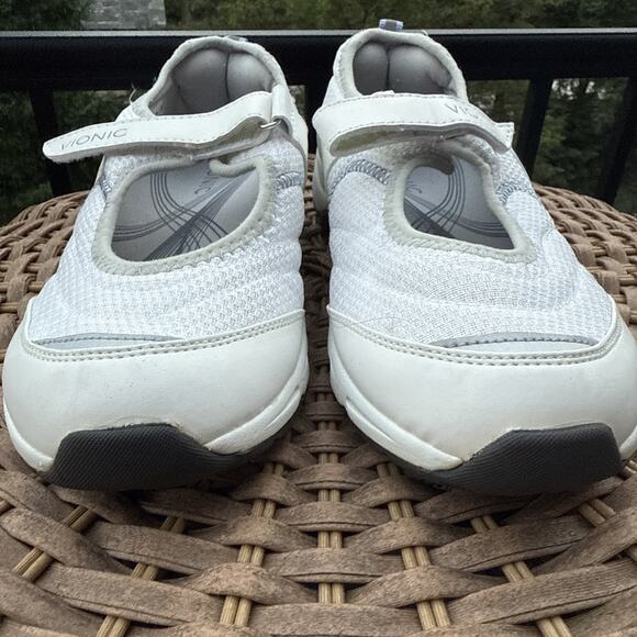 VIONIC Mary Jane Slip On Sneakers White Women’s SIZE 8.5 Comfort 1st Ray tech - Picture 6 of 16